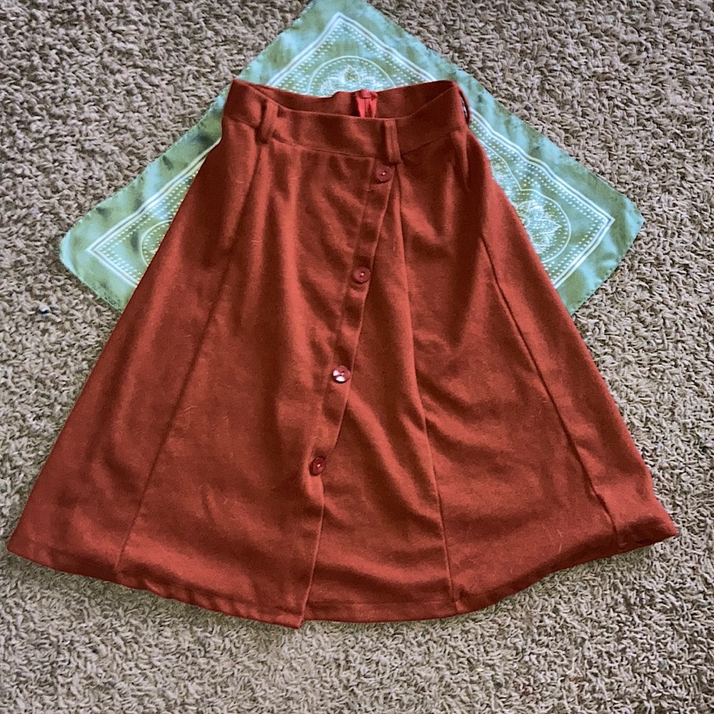 Long Button Up Coral Orange Skirt. Midi-Long. Medium.